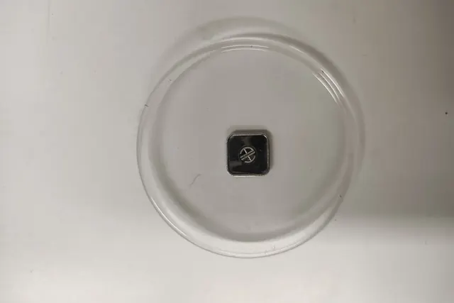 Platinasijoituskanki lasisella alustalla